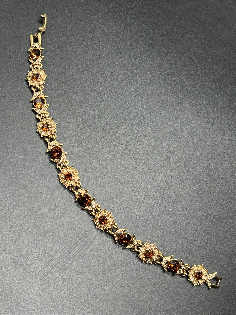 Vintage Monet Amber Topaz Rhinestone Floral Bracelet 7.5” Gold Tone - Picture 6 of 12